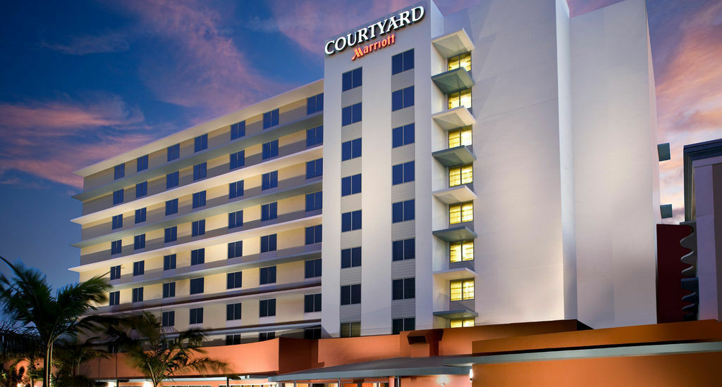 Courtyard By Marriott Miami Airport Hotel Kültér fotó